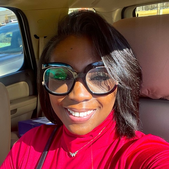 Meet your Posher, Chasity - Picture 1 of 1